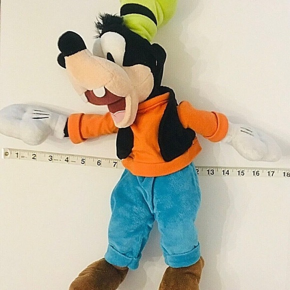 Disney Store Goofy Plush Stuffed Toy Classic Outfit Character Doll Hat 18” - Picture 15 of 16